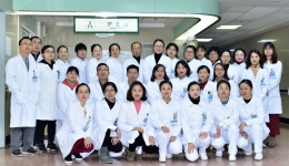 四川省老年病医院（省五医院）+华西专家组建的“消化内镜团队”——消化道早癌的捕猎