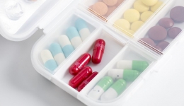 【药知道】药物也讲究最佳服用时间，何时吃？听药剂师摆给你听