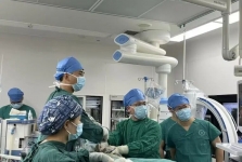 【特色诊疗技术】我院经皮内镜下腰椎间盘切除微创手术首秀！腰椎间盘突出患者的福音~